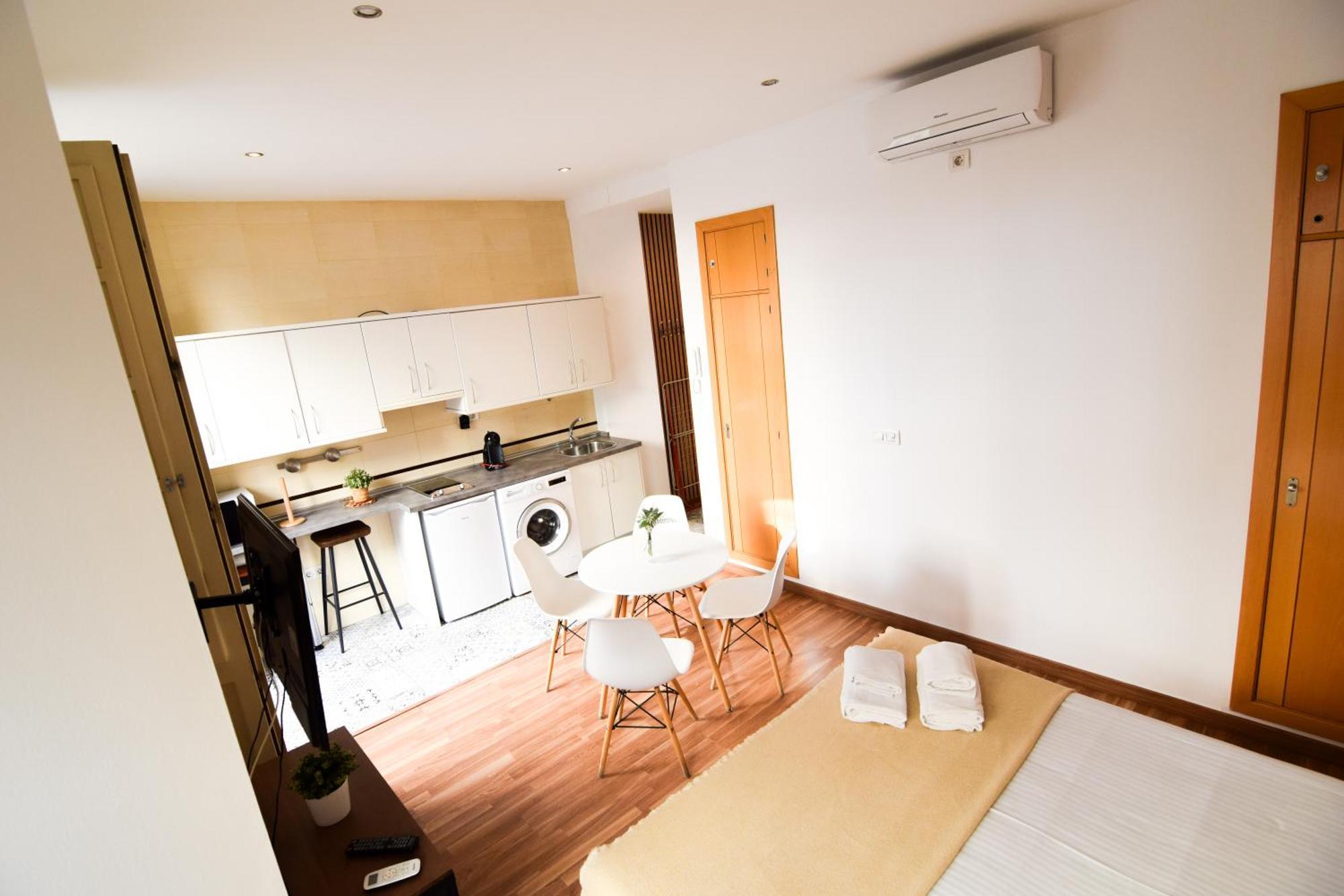 Appartement Letmalaga Carreteria 82' *